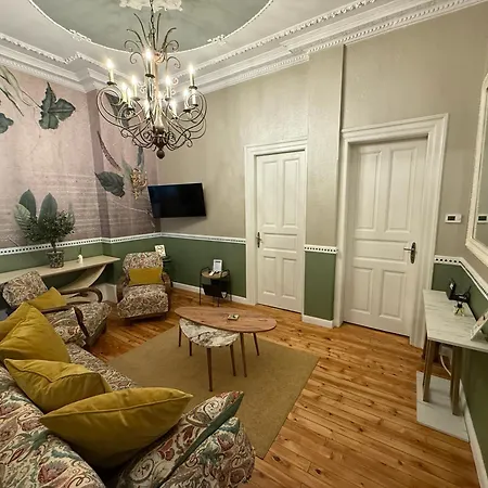 Agia Sofia Center-metro Station Apartamento *