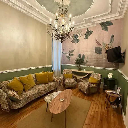 דירה Agia Sofia Center-metro Station